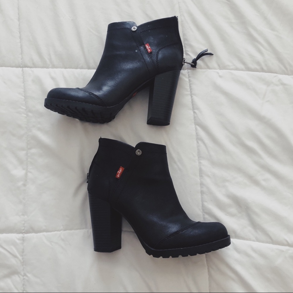 Levi Booties